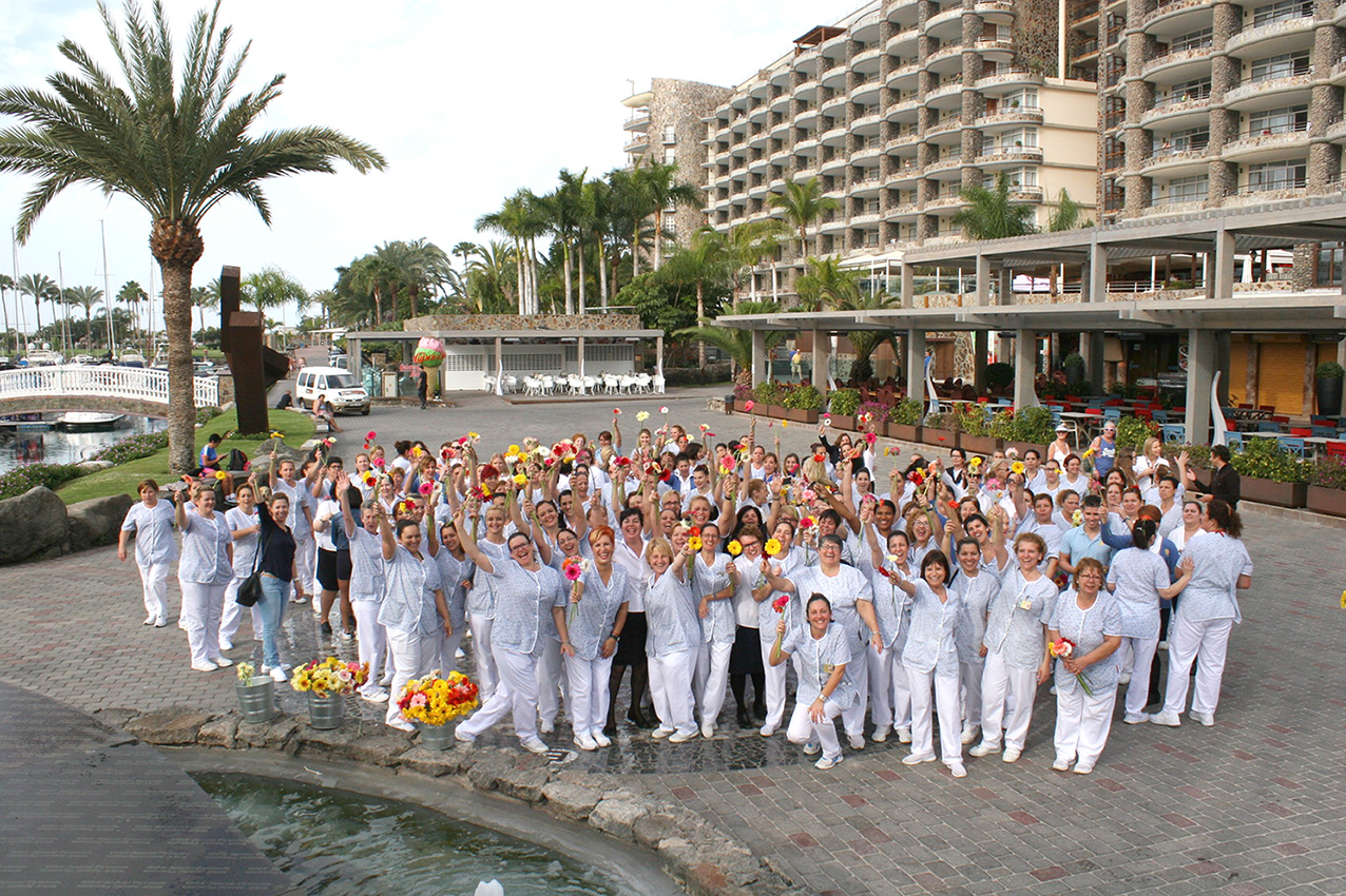 El grupo hotelero Anfi "regala" una hora a sus trabajadoras por el Día de la Mujer.