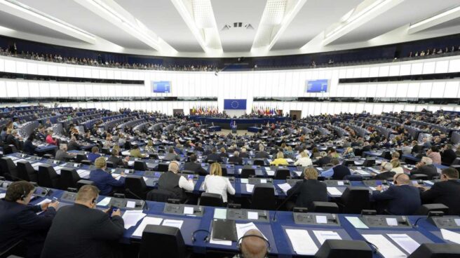 El Parlamento Europeo alerta de la amenaza que suponen modelos de negocio como la Superliga de fútbol Sede del Parlamento Europeo.