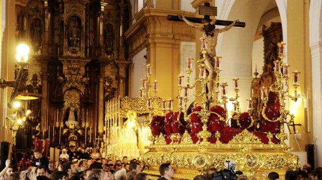 Paso de Semana Santa en Sevilla.