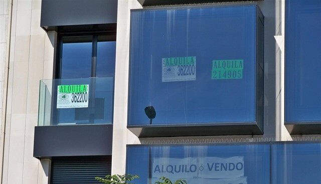 Los españoles destinan más del 40% de sus ingresos a alquiler.