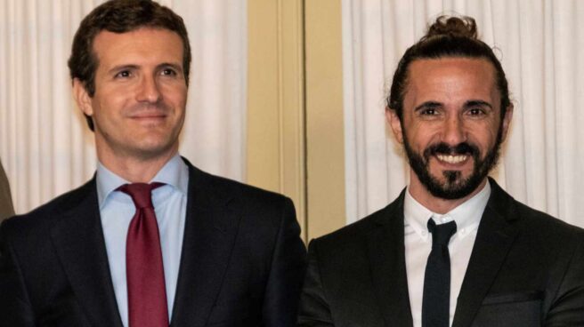 Casado cree que es de "república bananera" que Sánchez gobierne con 30 decretos ley