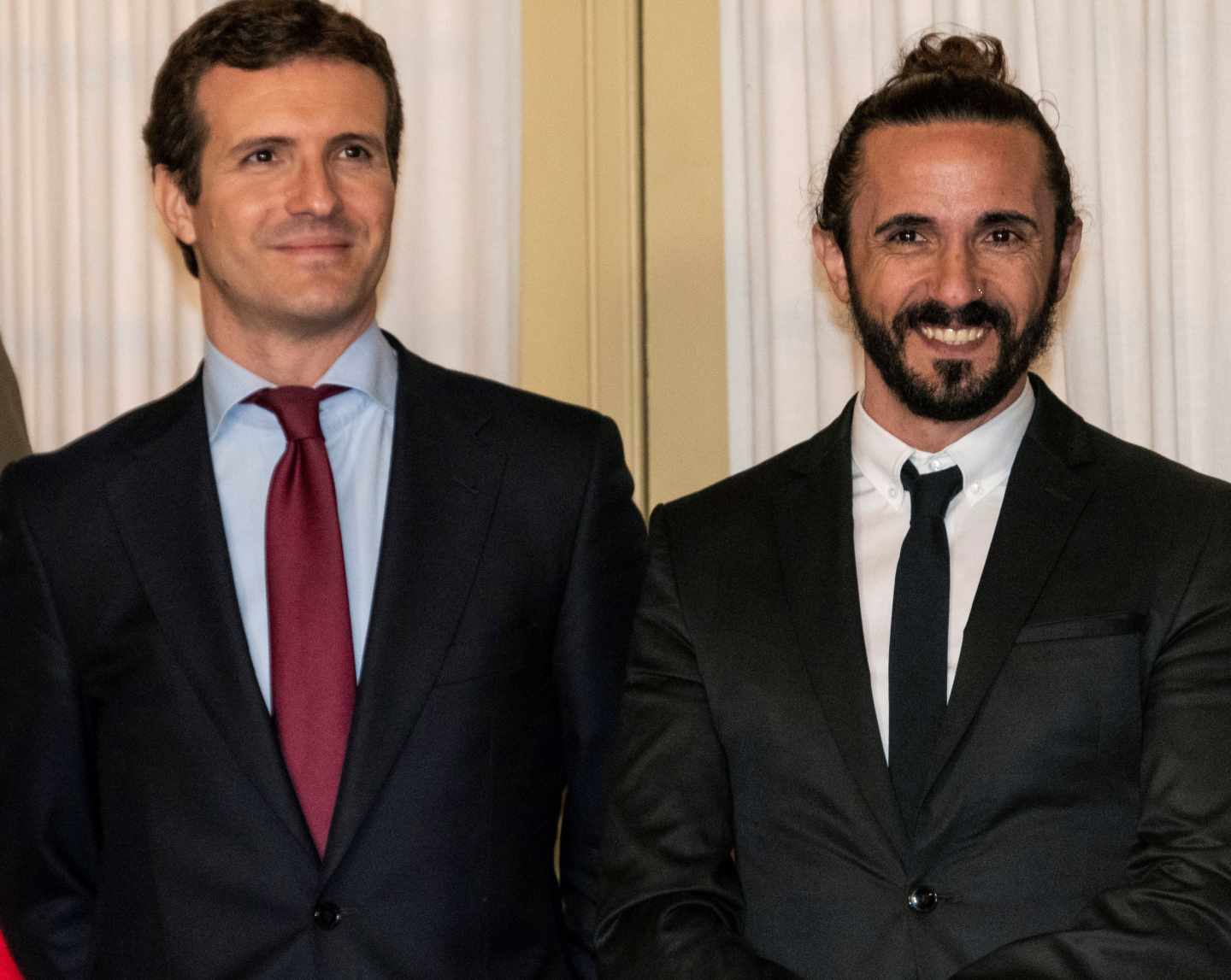 El presidente del Partido Popular Pablo Casado, y Balti Picornell (d), presidente del Parlament Balear.