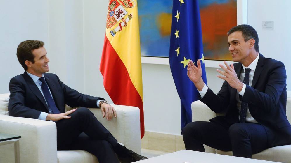 Pedro Sánchez y Pablo Casado en su único encuentro en Moncloa, en agosto pasado