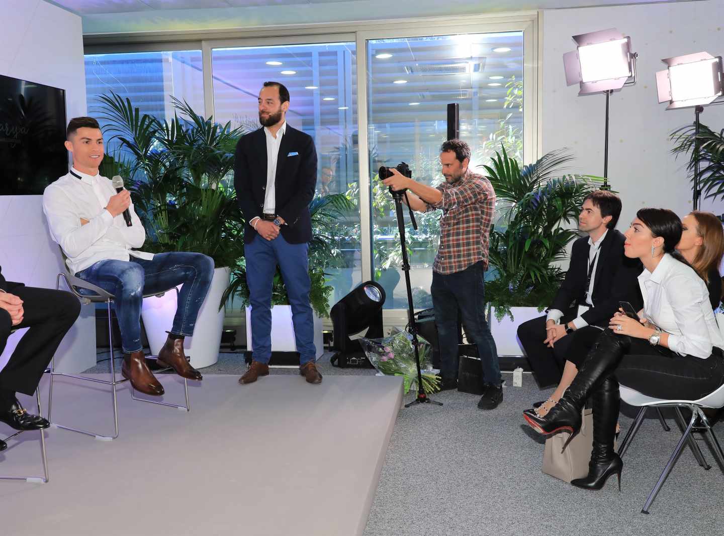 Cristiano Ronaldo, durante la presentación en Madrid de su clínica de transplantes capilares.