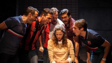 Miguel del Arco lleva la Manada al teatro con 'Jauría'