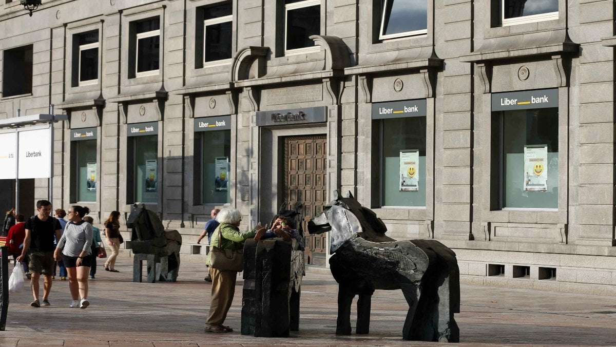 Oficina central de Liberbank en Oviedo.