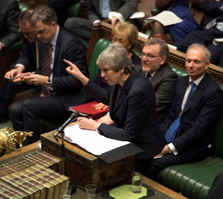 El Reino Unido aprueba el posible aplazamiento del Brexit al 22 de mayo