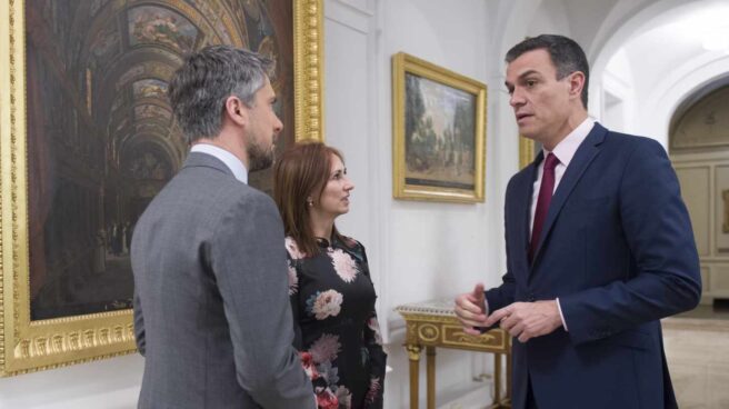 Pedro Sánchez, instantes antes de la entrevista concedida a los informativos de TVE en el mes de febrero.