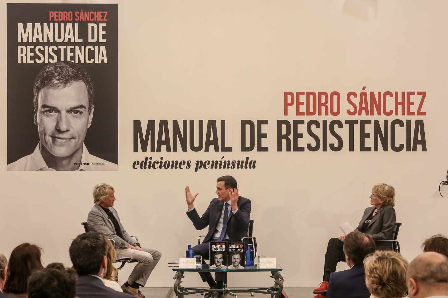 El Gobierno de Sánchez concede una ayuda al grupo editorial que ha publicado su libro