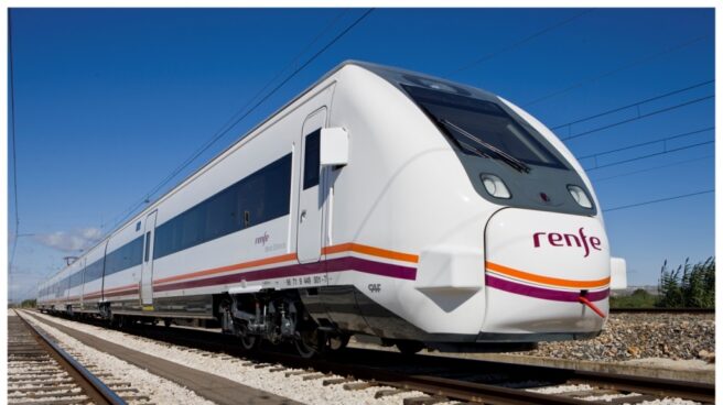 Un tren de Renfe. Un tren de Renfe.
