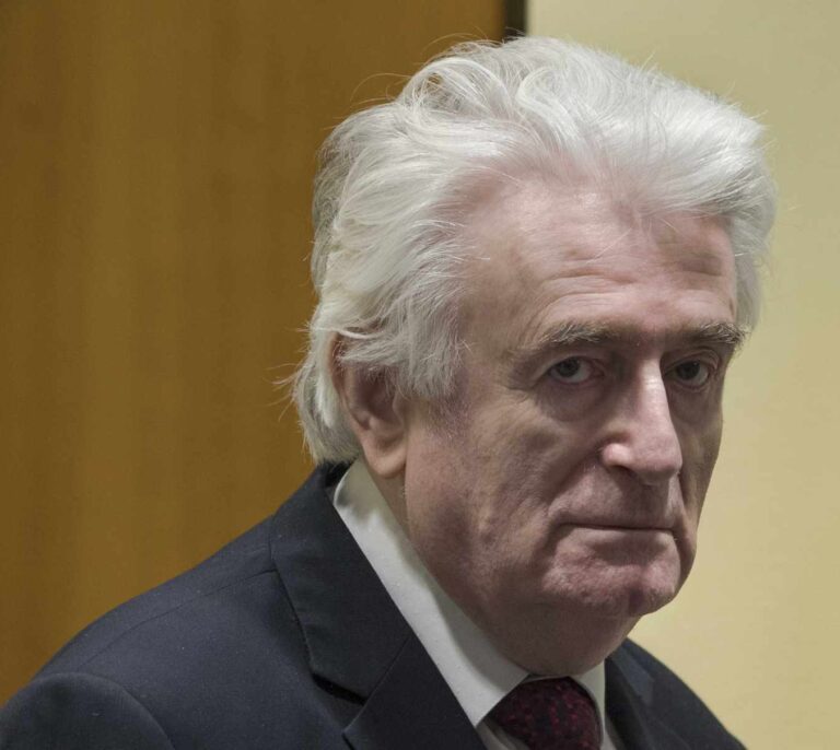 Radovan Karadzic morirá en prisión por el genocidio de Srebrenica