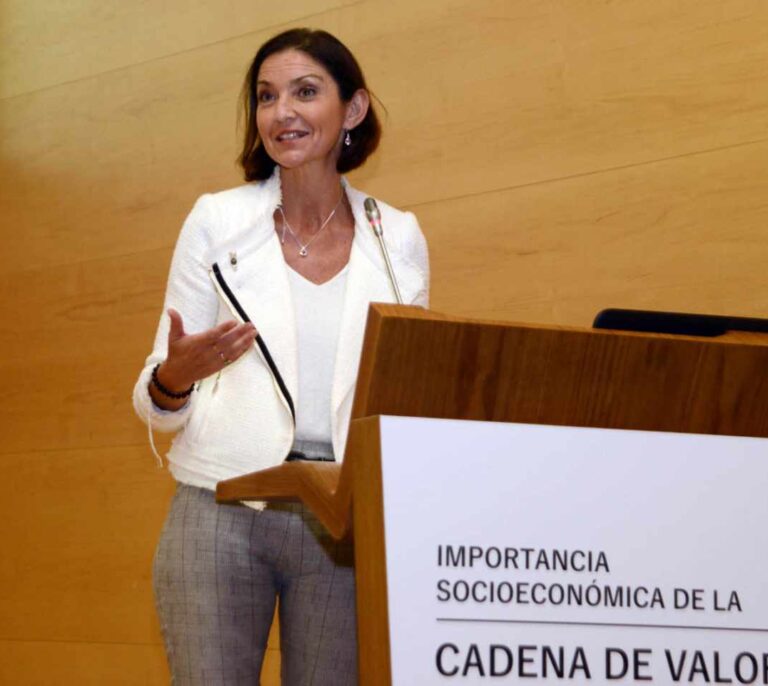 Industria aspira a aprobar, antes de las elecciones, sanciones para quien pague tarde a la pyme