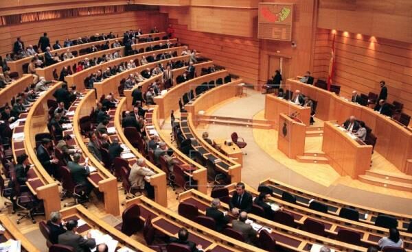 El Senado exige al Gobierno que haga públicos sus compromisos con Bruselas con el rechazo del PSOE Imagen del hemiciclo del Senado