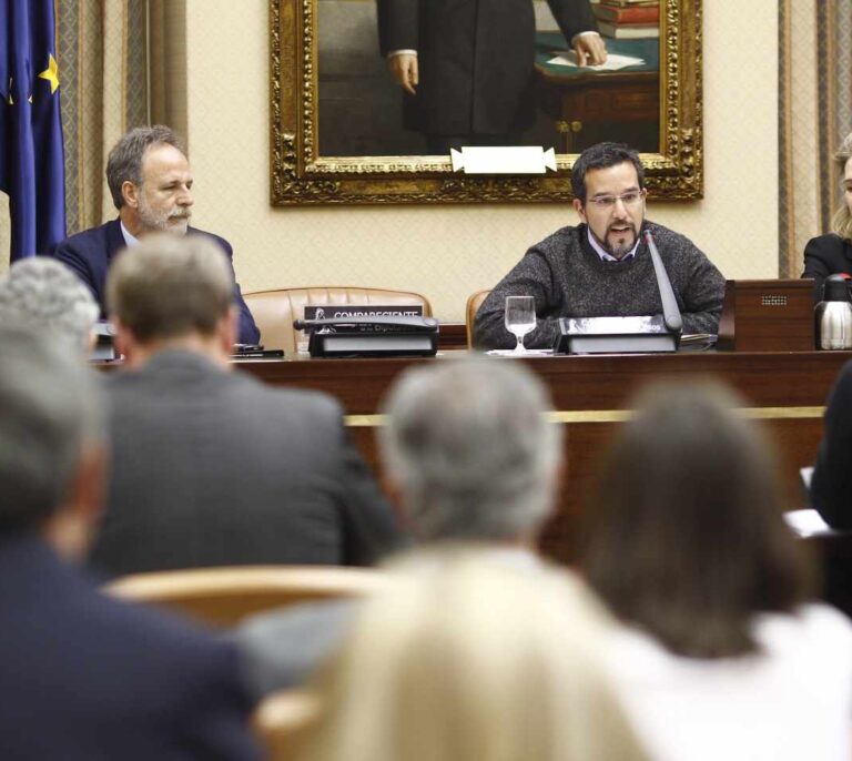 El diputado de Podemos que más iniciativas ha presentado no repetirá en las listas