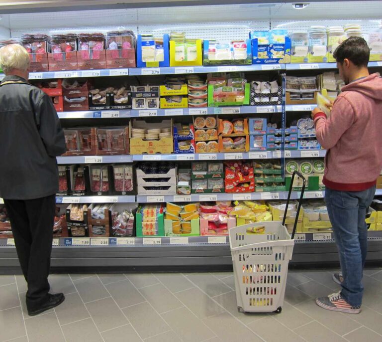 Los fabricantes de consumo vuelven a crecer en España pese a la marca blanca