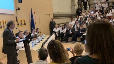 La ley del silencio se impone en el Clínic tras el acto independentista de Torra