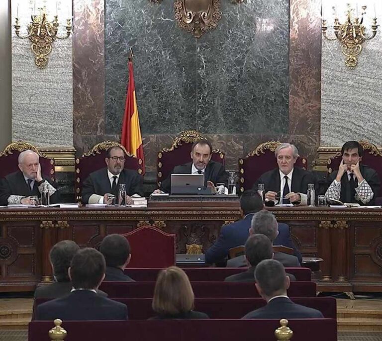 Un comandante de la Guardia Civil, sobre los Mossos: "Nos vigilaban para saber nuestros movimientos"