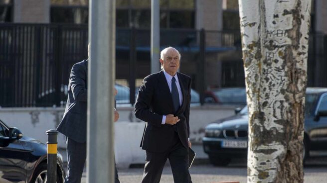 Francisco González, en el juicio de Bankia: "Le dije a Rato que dimitiera y Guindos asintió"