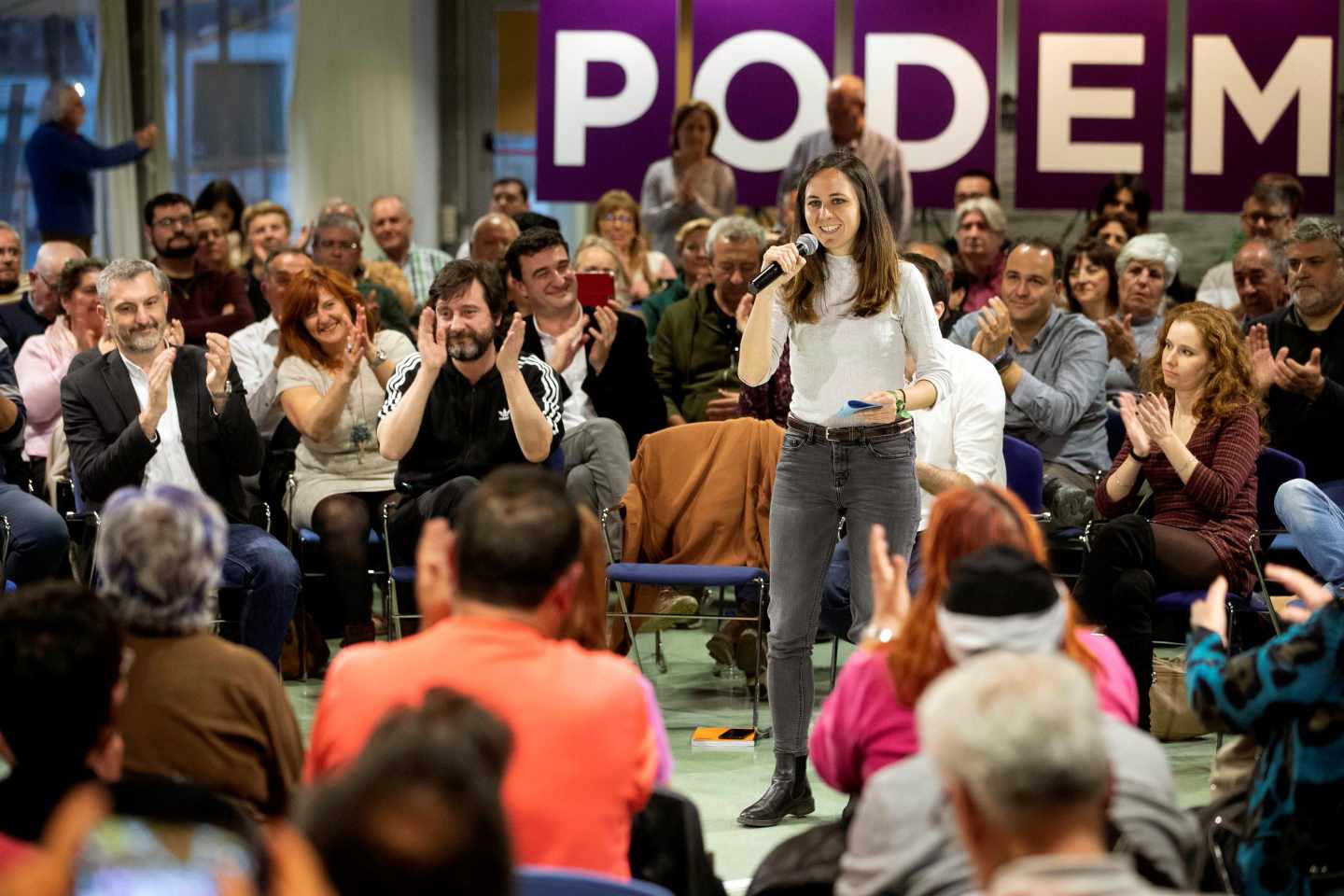 Podemos propone rebajar a 16 años la edad mínima para poder votar