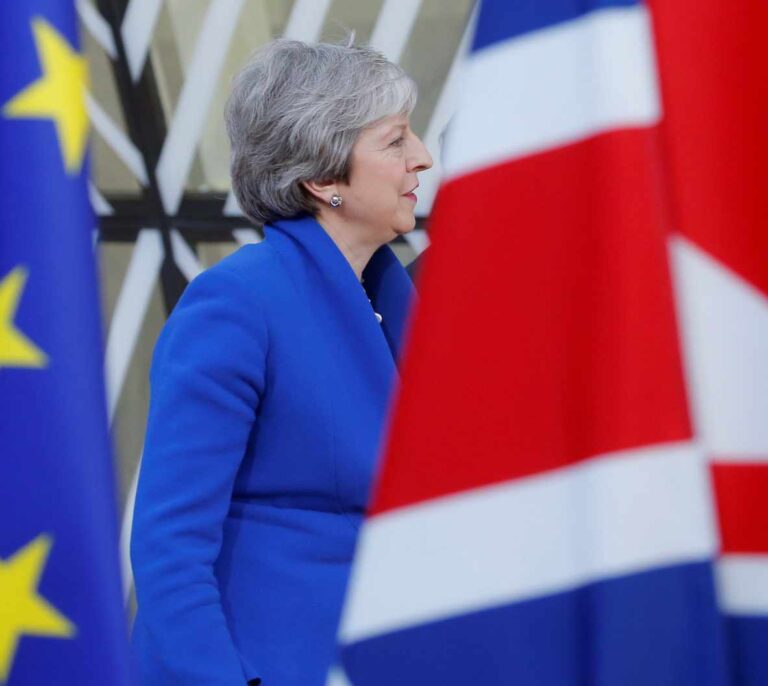 El mercado recela de la prórroga del Brexit: el riesgo de salida caótica sólo se ha aplazado