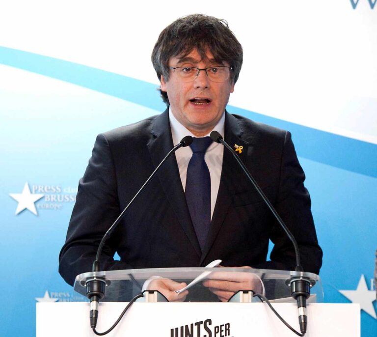 JxCat pide al TS cautelares para que Puigdemont sea candidato el 26M