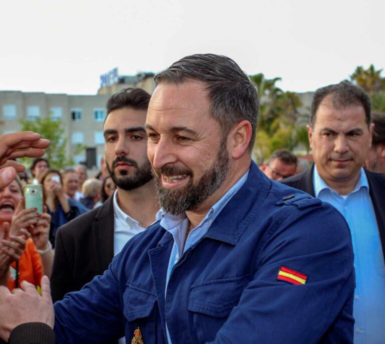 Santiago Abascal pide la cadena perpetua para "los hombres que agreden a mujeres"