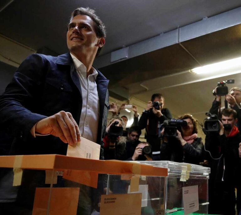 Cs no aceptará presiones para pactar con Sánchez: "Que el 'establishment' apueste mejor"