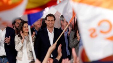 Arrimadas descarta un acuerdo con Sánchez: "No se puede pactar con Bildu y con Cs"