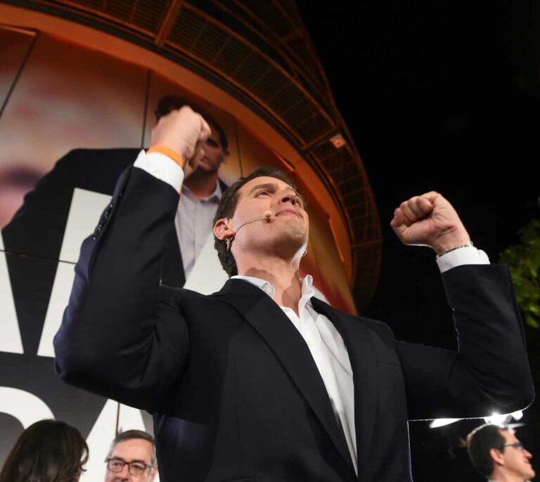 Rivera celebra el ascenso de Ciudadanos: "Haremos una oposición leal a España"