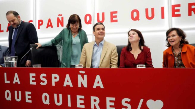 Sánchez busca presidentes para las Cortes: Calvo, Robles y Narbona en las quinielas