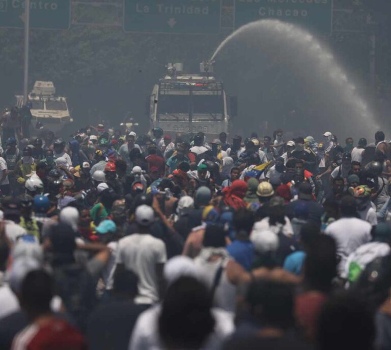 Venezuela: el pulso decisivo