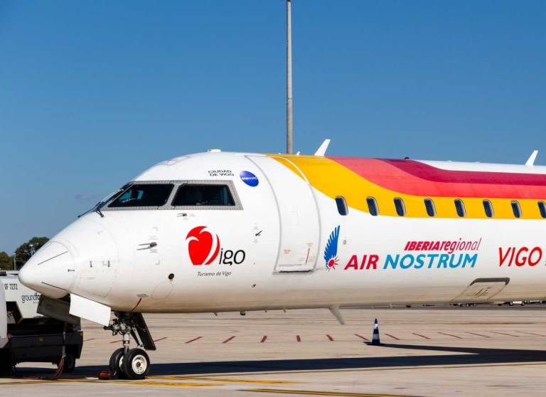 Air Nostrum cancela 33 vuelos este lunes por la huelga de pilotos
