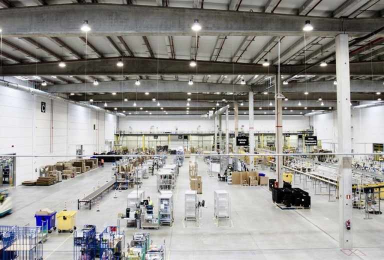 Amazon triplica su plantilla en España y roza ya los 5.000 empleados