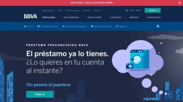 Los bancos ya ofrecen el 73% de sus servicios a través de canales digitales