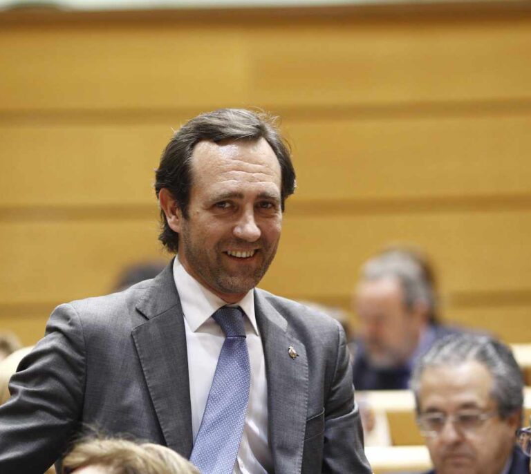 Bauzá hace la mili en Cádiz para convertirse en reservista del Ejército