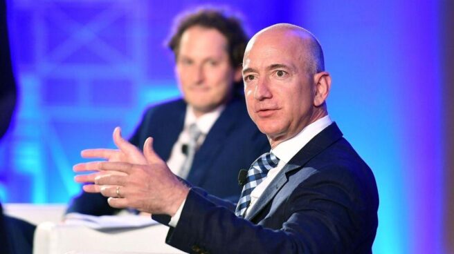 Jeff Bezos acusa a Arabia Saudí de hackear su móvil y filtrar las fotos con su amante