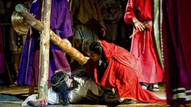 Procesiones y pasiones vivientes: así es el paso de la Semana Santa por Madrid