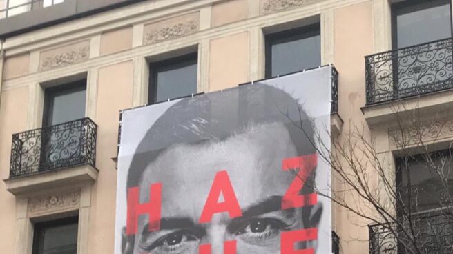 Cartel electoral del PSOE con la imagen de Pedro Sánchez. Cartel electoral del PSOE con la imagen de Pedro Sánchez.