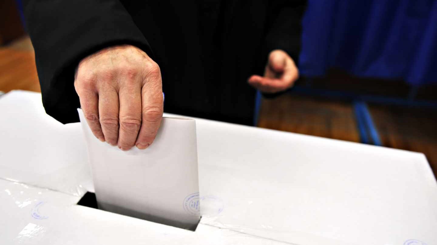políticos elecciones autónomos