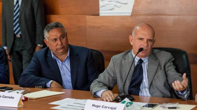 El ex jefe militar del chavismo, Hugo Carvajal (dcha) El ex jefe militar del chavismo, Hugo Carvajal (dcha)