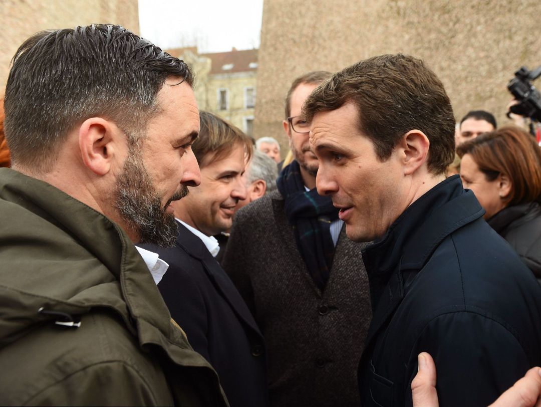 El presidente de Vox, Santiago Abascal, junto al presidente del PP, Pablo Casado, durante la manifestación por la España Unida en Colón