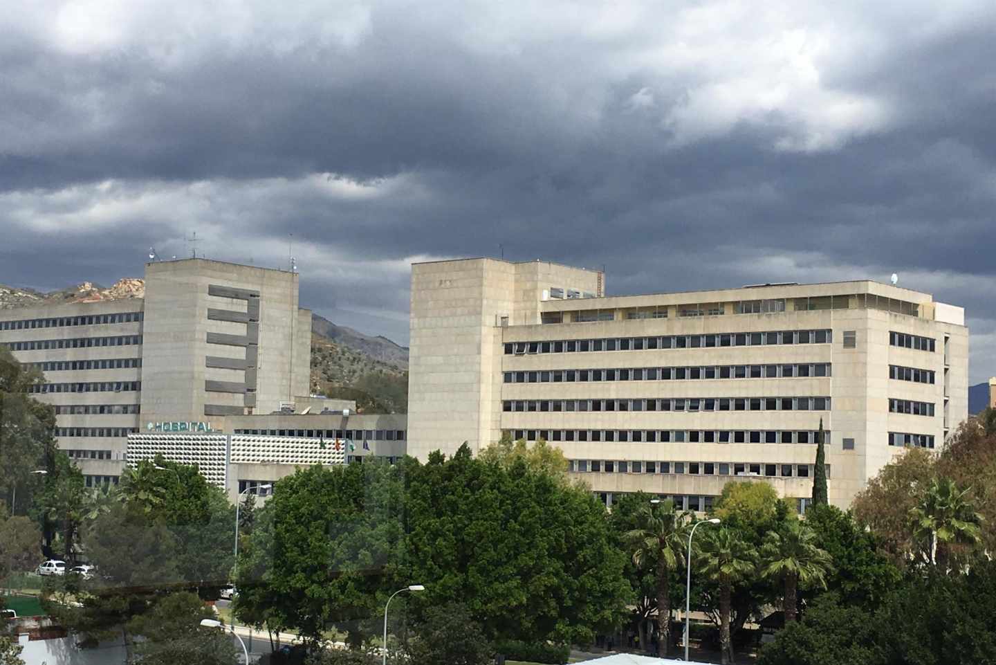 Fallece en el hospital de Málaga una niña de 22 meses tras ahogarse en una piscina