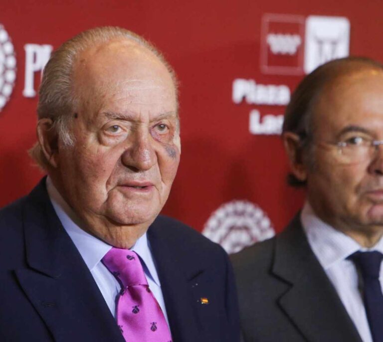 Extirpan a Don Juan Carlos una lesión cutánea consecuencia de su exposición al sol