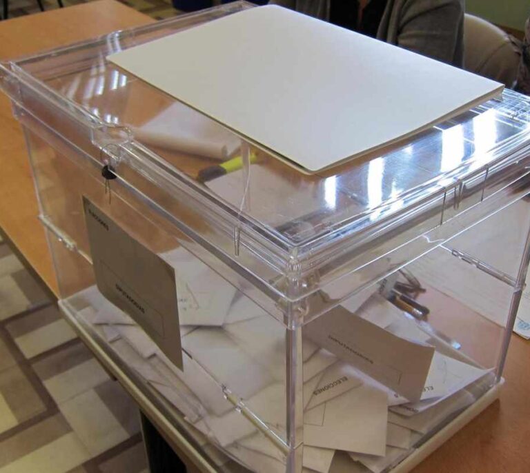 Los españoles residentes en el extranjero vuelven a denunciar los obstáculos para votar