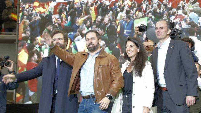 Abascal desprecia el debate de "los cuatro jinetes del Apocalipsis"