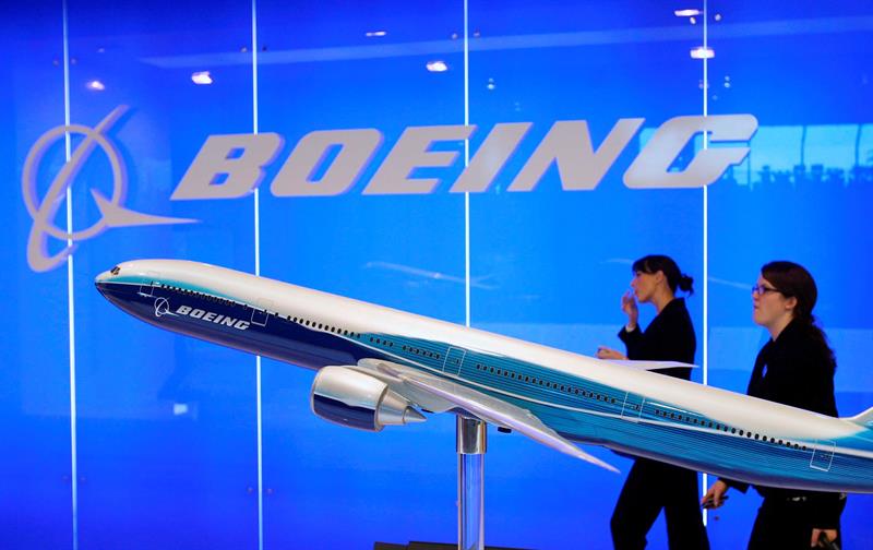 Una maqueta de un avión de Boeing.