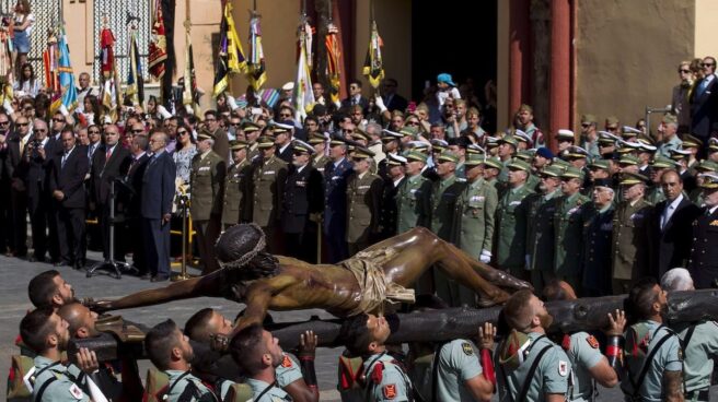 Traslado del Cristo de la Buena Muerte, en Málaga.