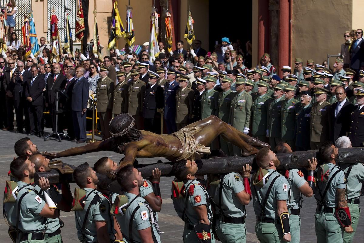 Traslado del Cristo de la Buena Muerte, en Málaga.