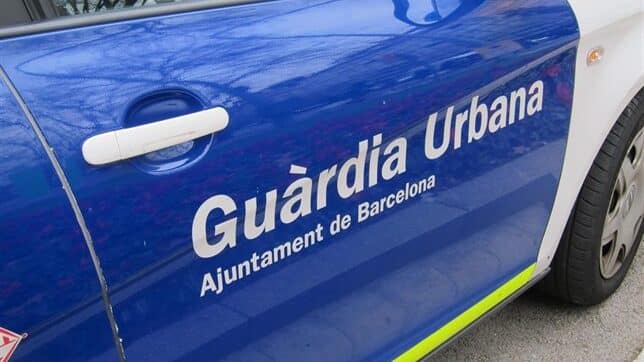 Un hombre apuñala a otro que le recriminó que orinara en una calle de Barcelona