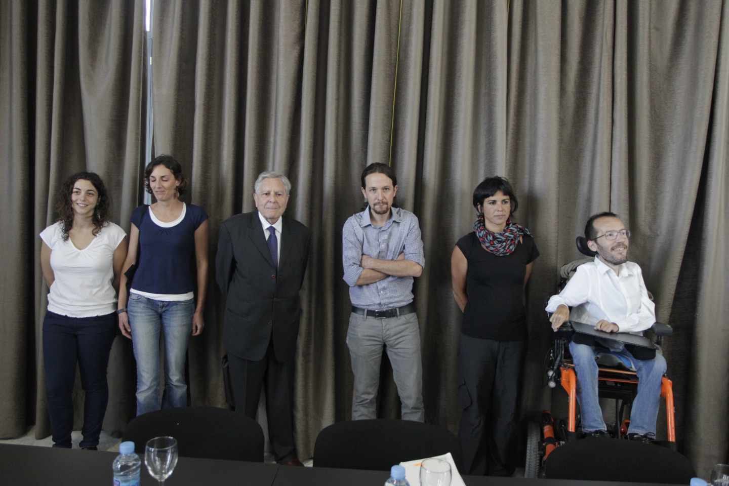 Tania González, Lola Sánchez, Carlos Jiménez Villarejo (tomó posesión y dimitió), Pablo Iglesias, Teresa Rodríguez y Pablo Echenique.